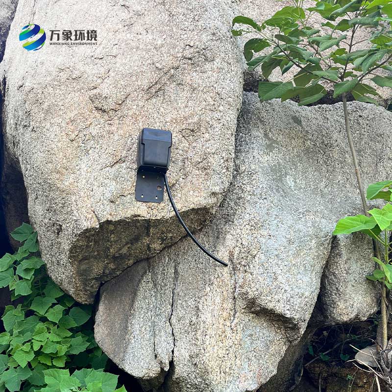 裂縫監測站適用于地質(zhì)災害預警