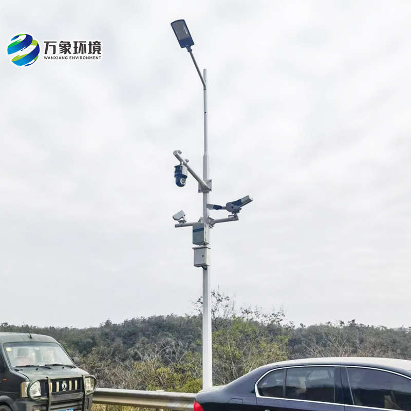 團霧預警監測系統對公路能見(jiàn)度了如指掌